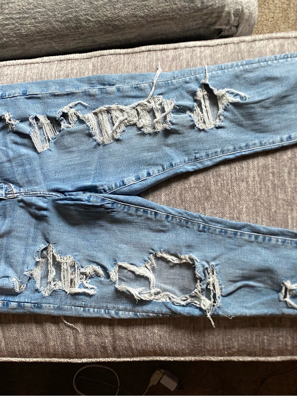 American Eagle Outfitters Light Blue Ripped Skinny Jeans